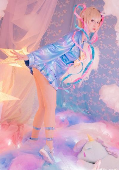 国产精品美女裸体裸露双奶头_蓝光在线观看