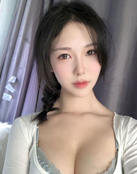 蜜桃成人在线播放_BD在线手机播放