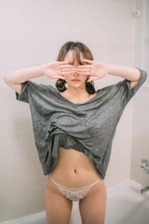 日韩精品一区二区亚洲专区_迅雷下载电影