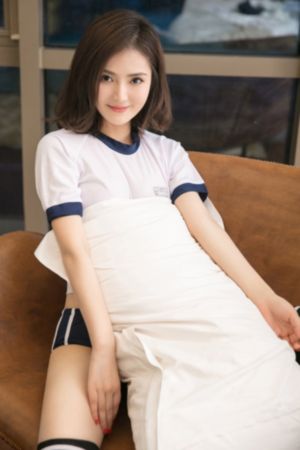 日本婷婷久久久久久久久一区二区_720免费播放
