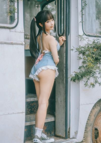 精品国产午夜肉伦伦_720手机在线观看