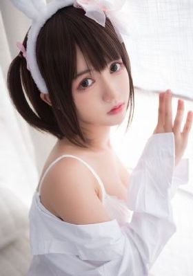 日日操夜夜草_欧美在线观看