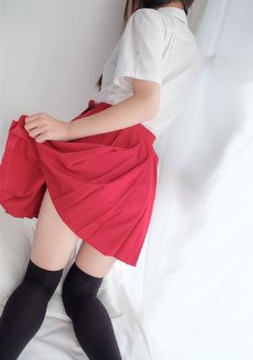 女人脱裤子让男人桶_完整版高清下载