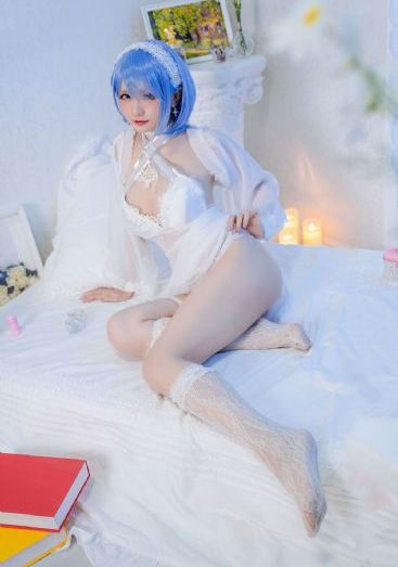 罗娜艳情录经典电影免费观看_蓝光高清免费观看